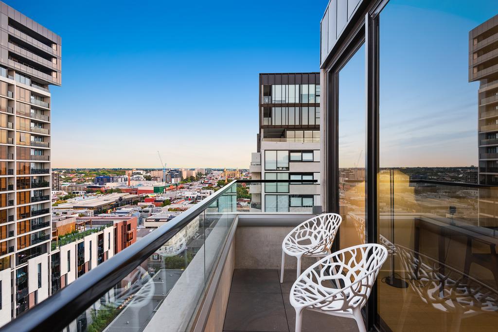 Апарт отель District South Yarra Мельбурн Экстерьер фото