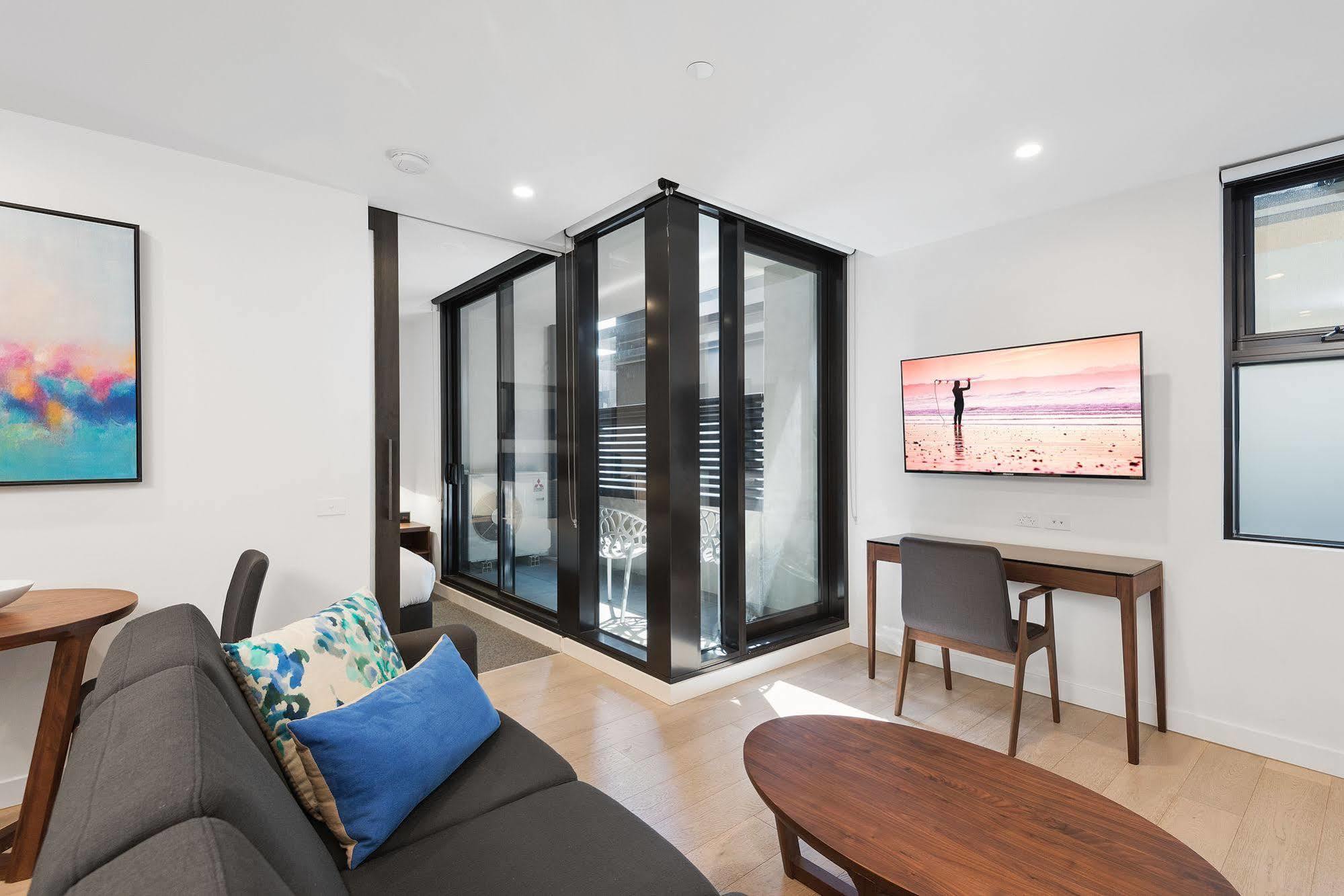 Апарт отель District South Yarra Мельбурн Экстерьер фото